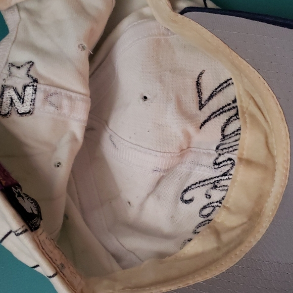 Yankees hat - Picture 3 of 4